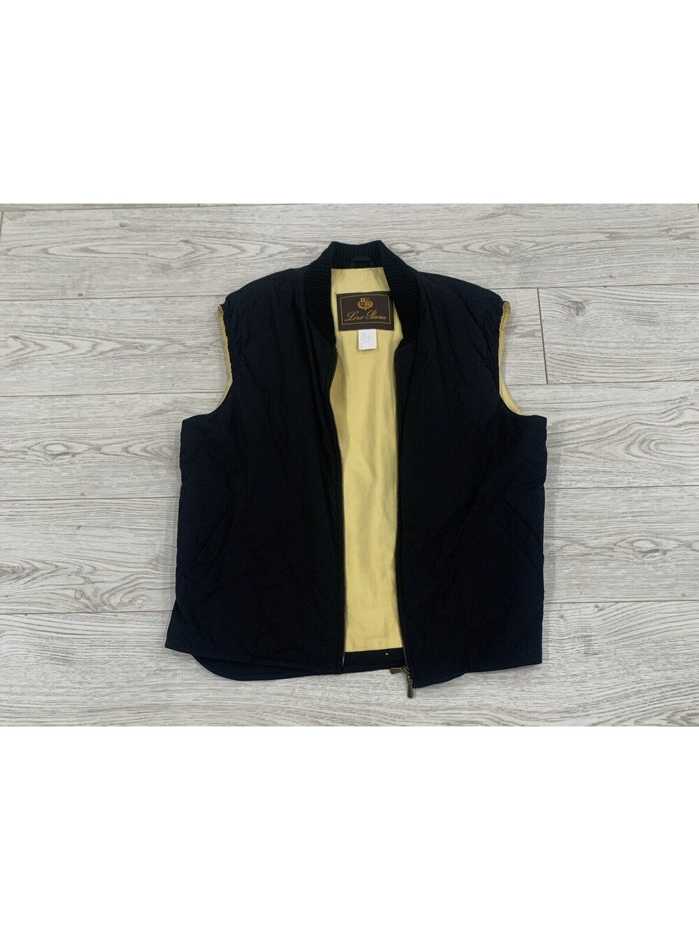 FALL/WINTER Loro Piana Men's Black Solid Vest Approximately Size M - L